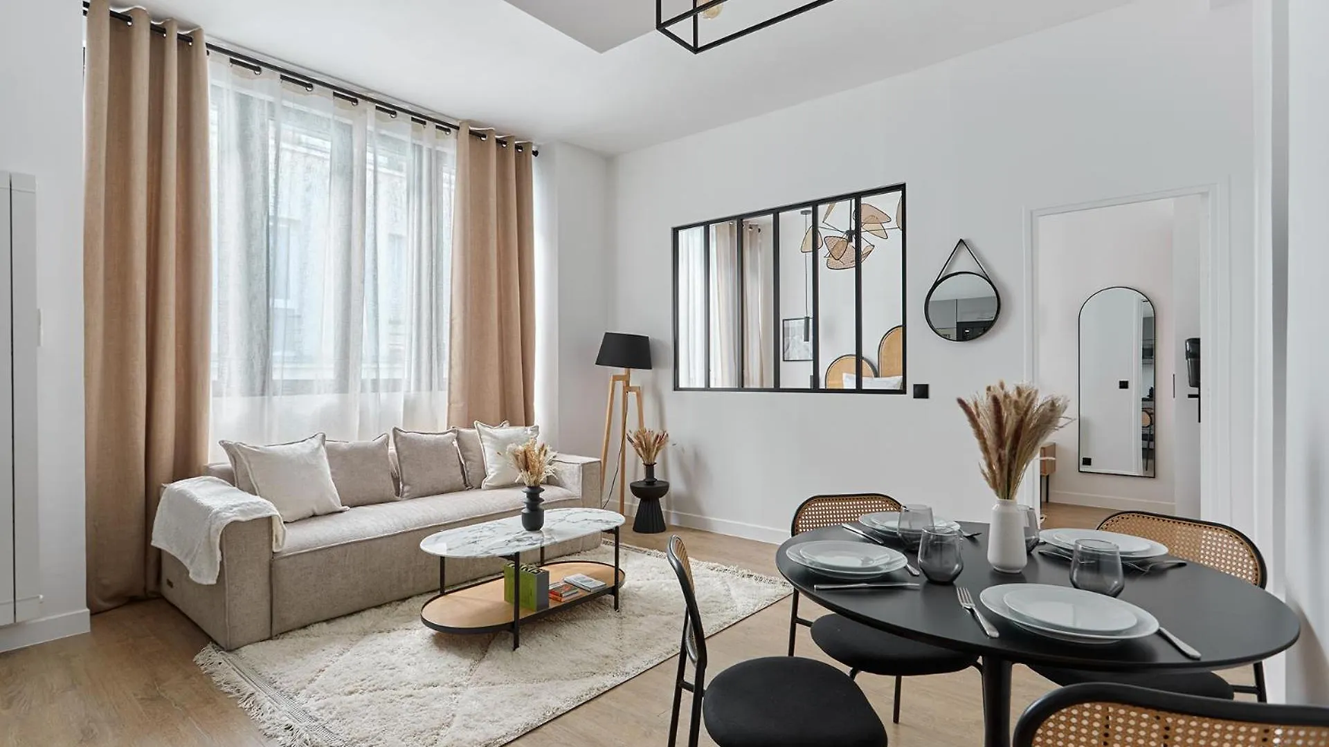 Apartment Center Of Paris Bastille By Studioprestige