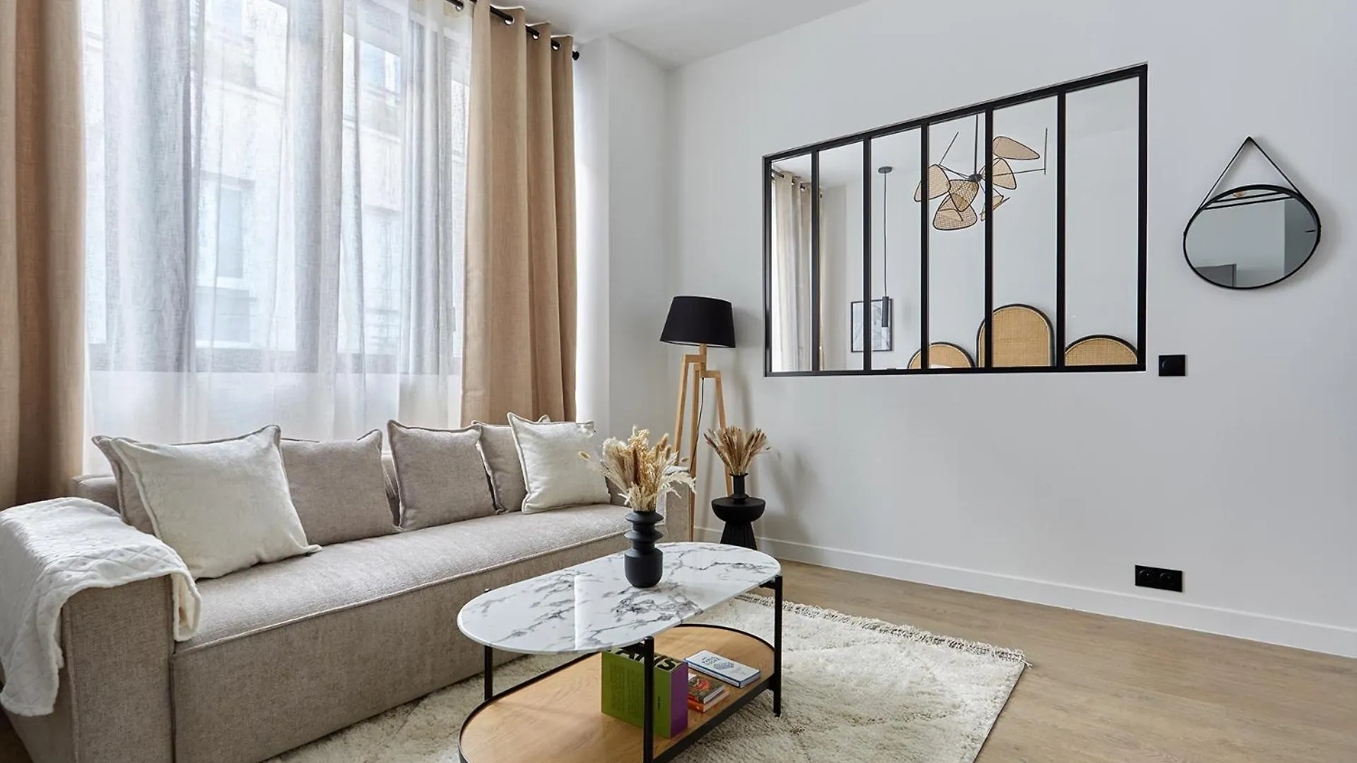 Apartment Center Of Paris Bastille By Studioprestige France